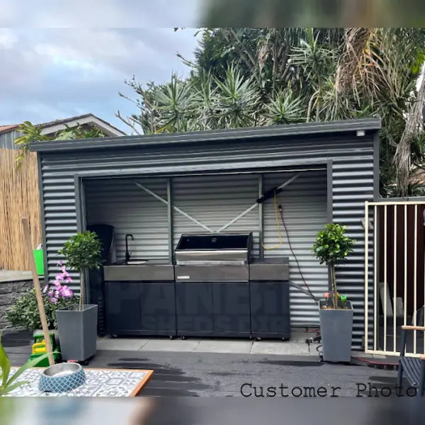 Spanbilt Smartlocker 900 installed in Australian backyard storing bikes and garden equipment